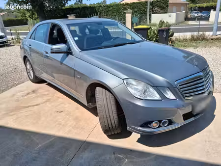 Mercedes-Benz Classe E E 250 2.1 CDI 150