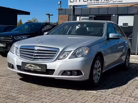 Mercedes-Benz Classe E E 250 2.1 150