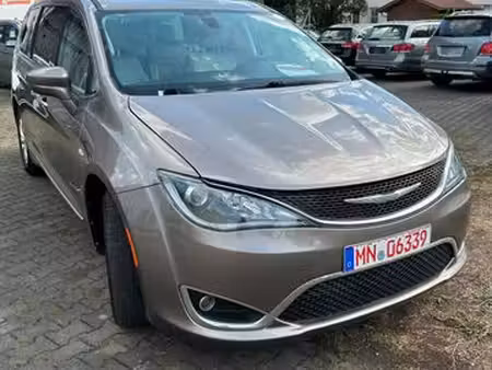 Chrysler Pacifica 