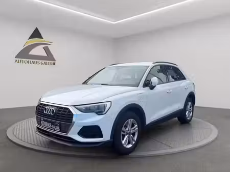 Audi Q3 45 TFSI 1.4 TFSI 180
