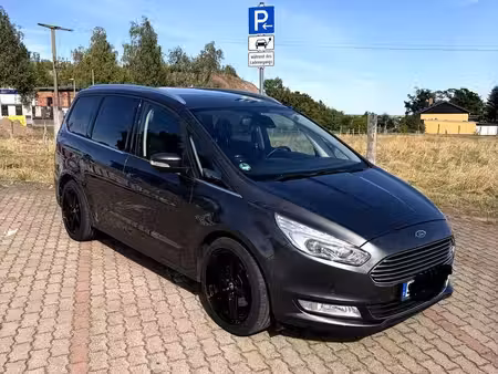 Ford Galaxy 1.5 160 Titanium