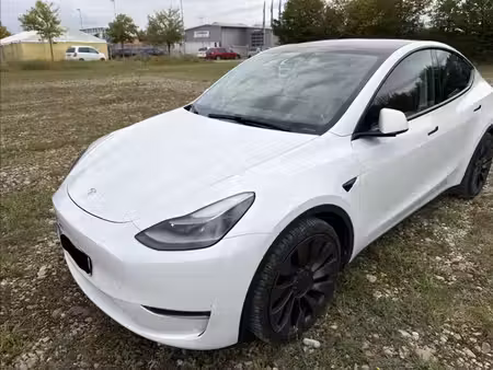 Tesla Model Y Performance 4x4
