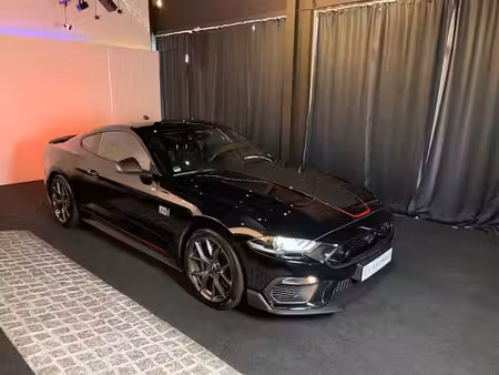 Ford Mustang Fastback V8 5.0 460