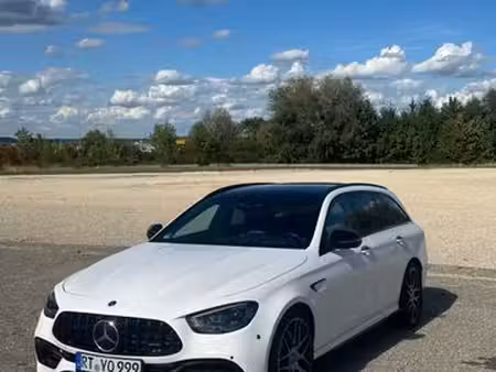 Mercedes-Benz Classe E E 63 AMG V8 4.0 612 Final Edition 4Matic