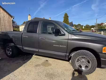 Dodge RAM 1500 