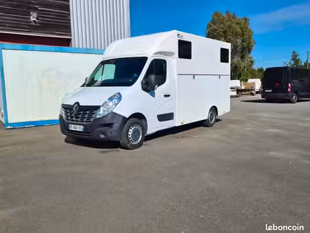 Renault Master 2.3 dCi 145