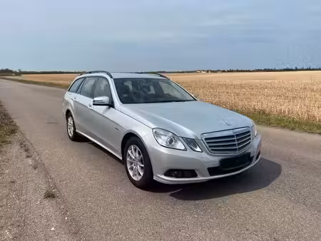 Mercedes-Benz Classe E E 200 2.2 CDI 136