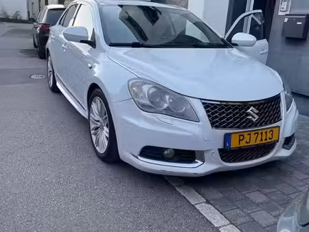 Suzuki Kizashi 2.4 178