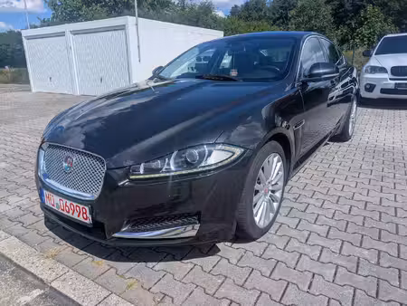 Jaguar XF D240 V6 3.0 240