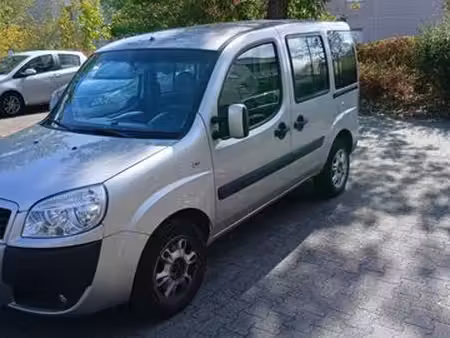 Fiat Doblo 1.4 77