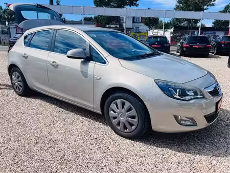 Opel Astra 140