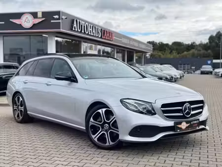 Mercedes-Benz Classe E E 300 2.0 245