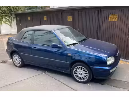 Volkswagen Golf 1.8 75
