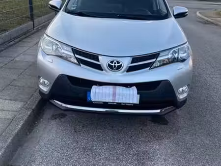Toyota RAV4 2.2 D-4D 150 Executive 4x4