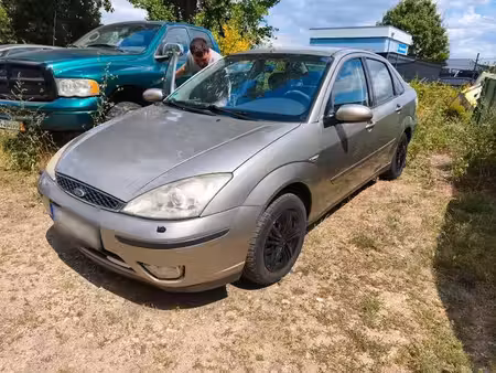 Ford Focus 1.6 85