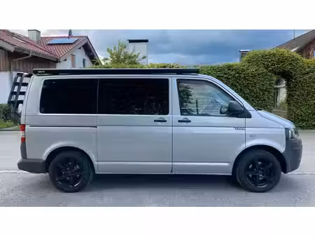 Volkswagen Transporter T5 2.0 TDI 140