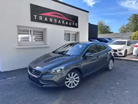Volvo V40 T2 1.6 EcoBoost 120 Summum