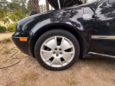 Volkswagen Passat 1.8 TDI 180 Carat 4Motion