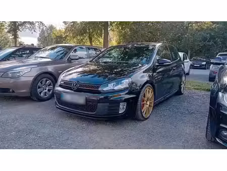 Volkswagen Golf GTI 2.0