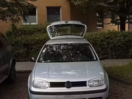 Volkswagen Golf 1.9 TDI 115