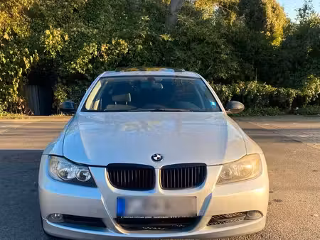 BMW Série 3 320i 2.0 150