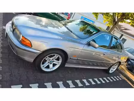 BMW Série 5 523i 2.5 170