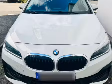 BMW Série 2 218i 1.5 140