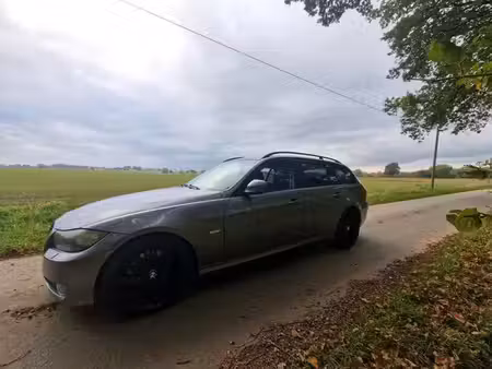BMW Série 3 320d 2.0 130