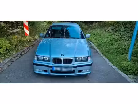BMW Série 3 323i 2.5 170