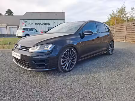 Volkswagen Golf R 2.0 TSI 300 4Motion