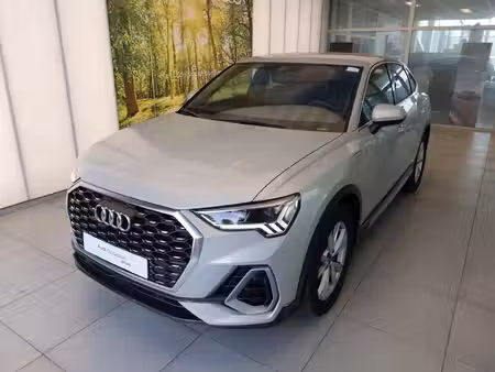 Audi Q3 45 TFSI E 1.4 150 S line