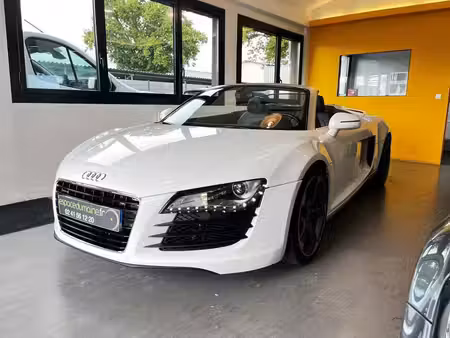 Audi R8 V8 4.2 FSI 430 quattro