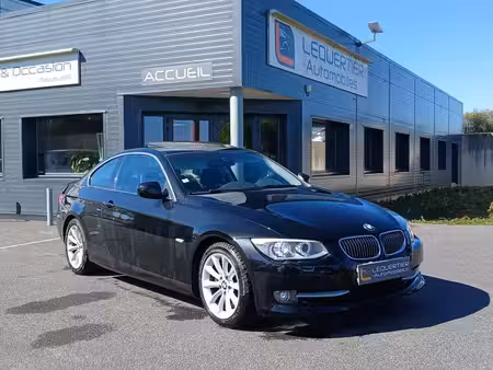 BMW Série 3 330d 3.0 245 Luxe