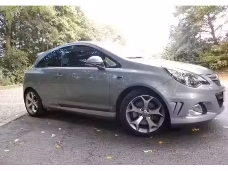 Opel Corsa OPC 1.6 192 OPC Line