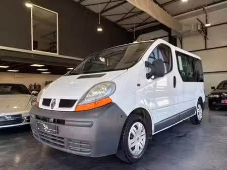 Renault Trafic 1.9 dCi 82