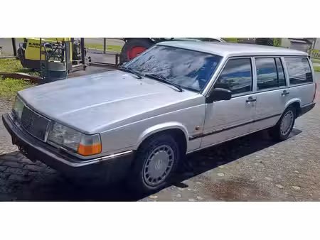 Volvo 940 2.3