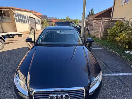 Audi A4 2.0 130