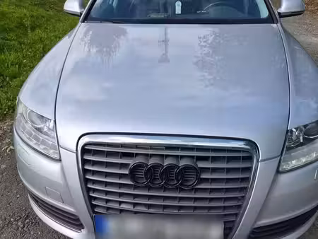 Audi A6 quattro