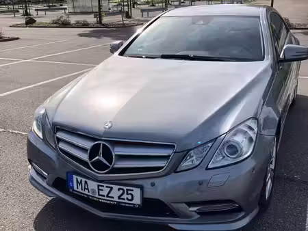 Mercedes-Benz Classe E E 220 Avantgarde