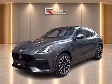 Maserati Grecale Modena 2.0 330 Modena