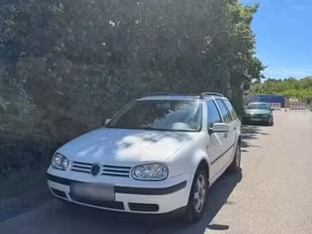 Volkswagen Golf 1.9 TDI 90