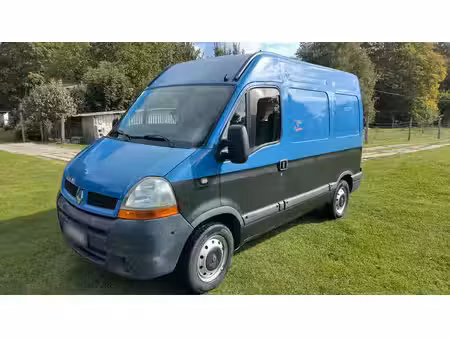 Renault Master 2.5 dCi 100