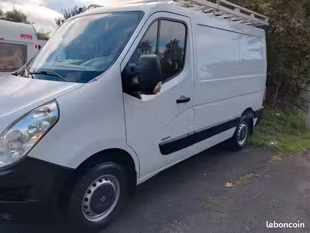 Renault Master 2.3 dCi 125
