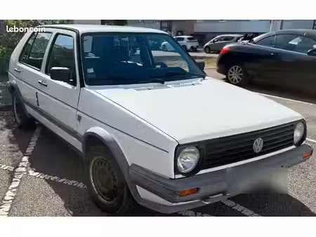Volkswagen Golf 