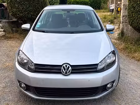 Volkswagen Golf 1.6 TDI 105