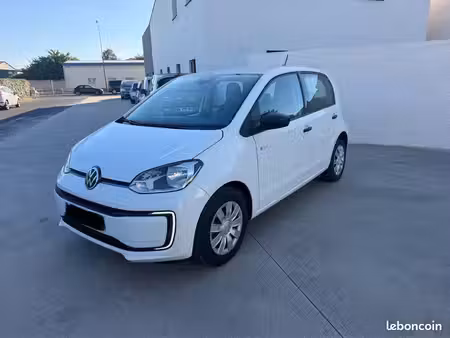 Volkswagen up! 83