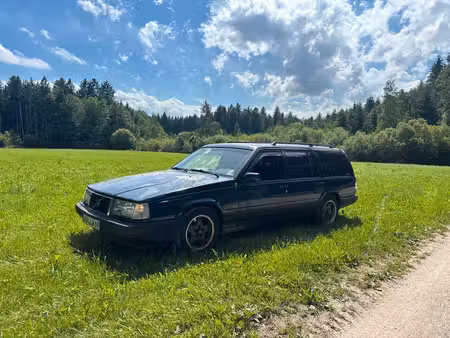 Volvo 940 2.3