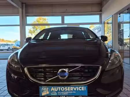 Volvo V40 D2 1.6 115