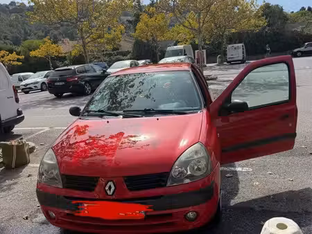 Renault Clio 1.2 75