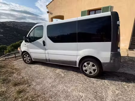 Renault Trafic 1.9 dCi 100